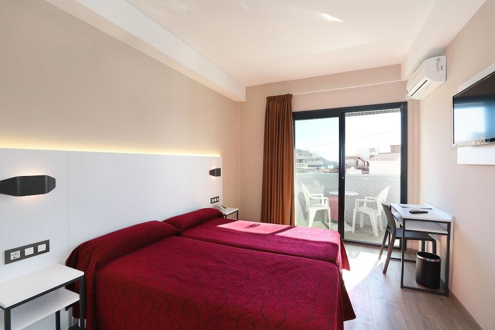 Alameda 3*